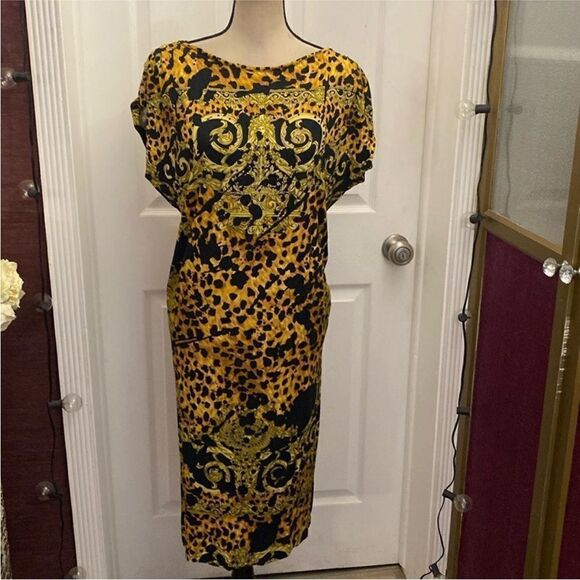 Versace Gold and Black Sheath Dress with Dolman Sleeves, M - Picture 1 of 10